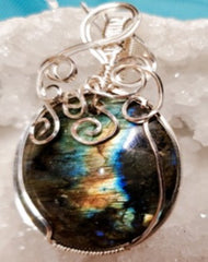 Labradorite Pendant, Non-Tarnish Silver Square Wire.